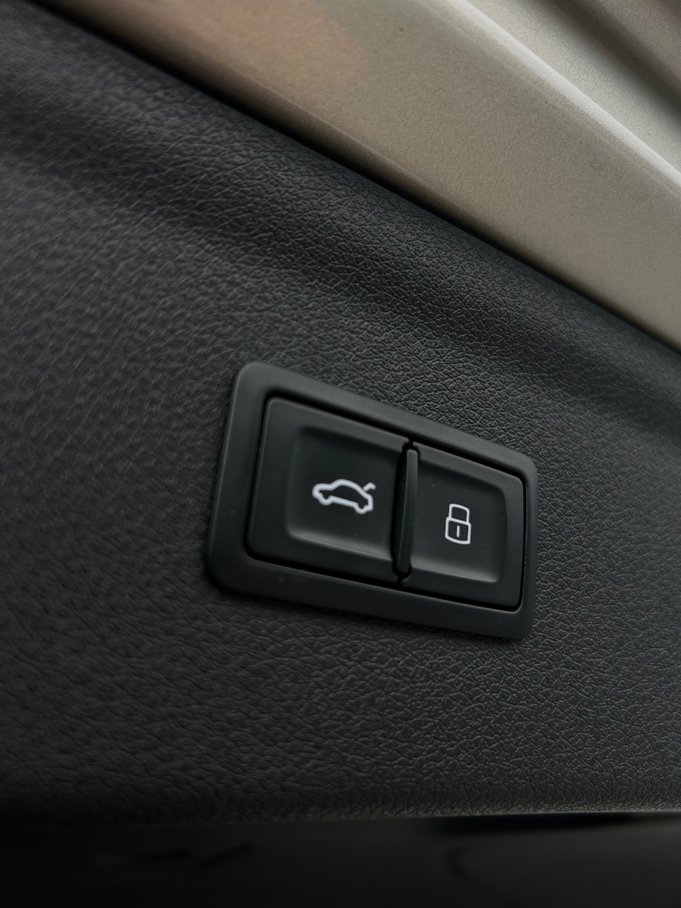 Audi Q3 - фото 41