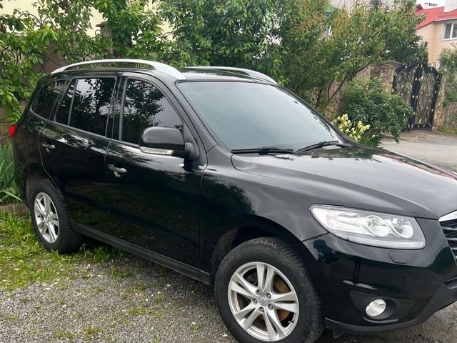 Hyundai Santa Fe - фото 3