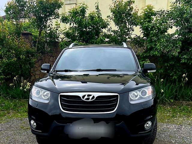 Hyundai Santa Fe - фото 1