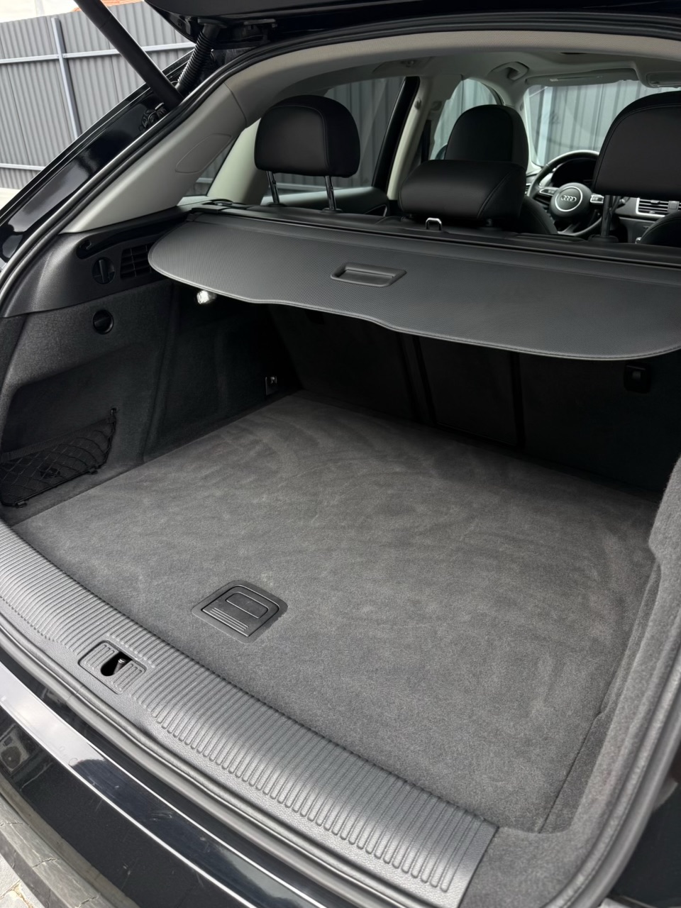 Audi Q3 - фото 26