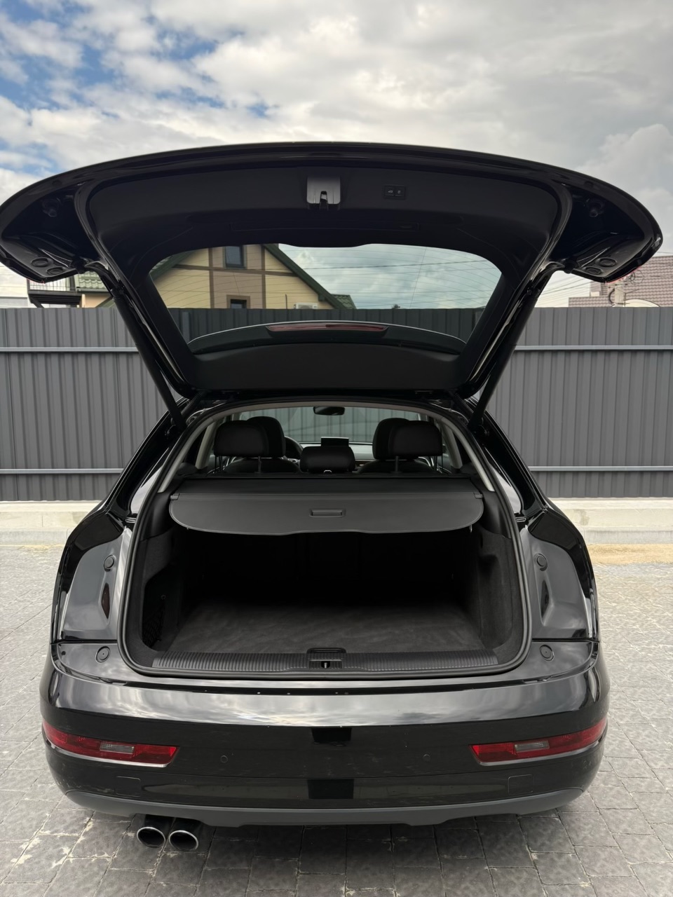 Audi Q3 - фото 25