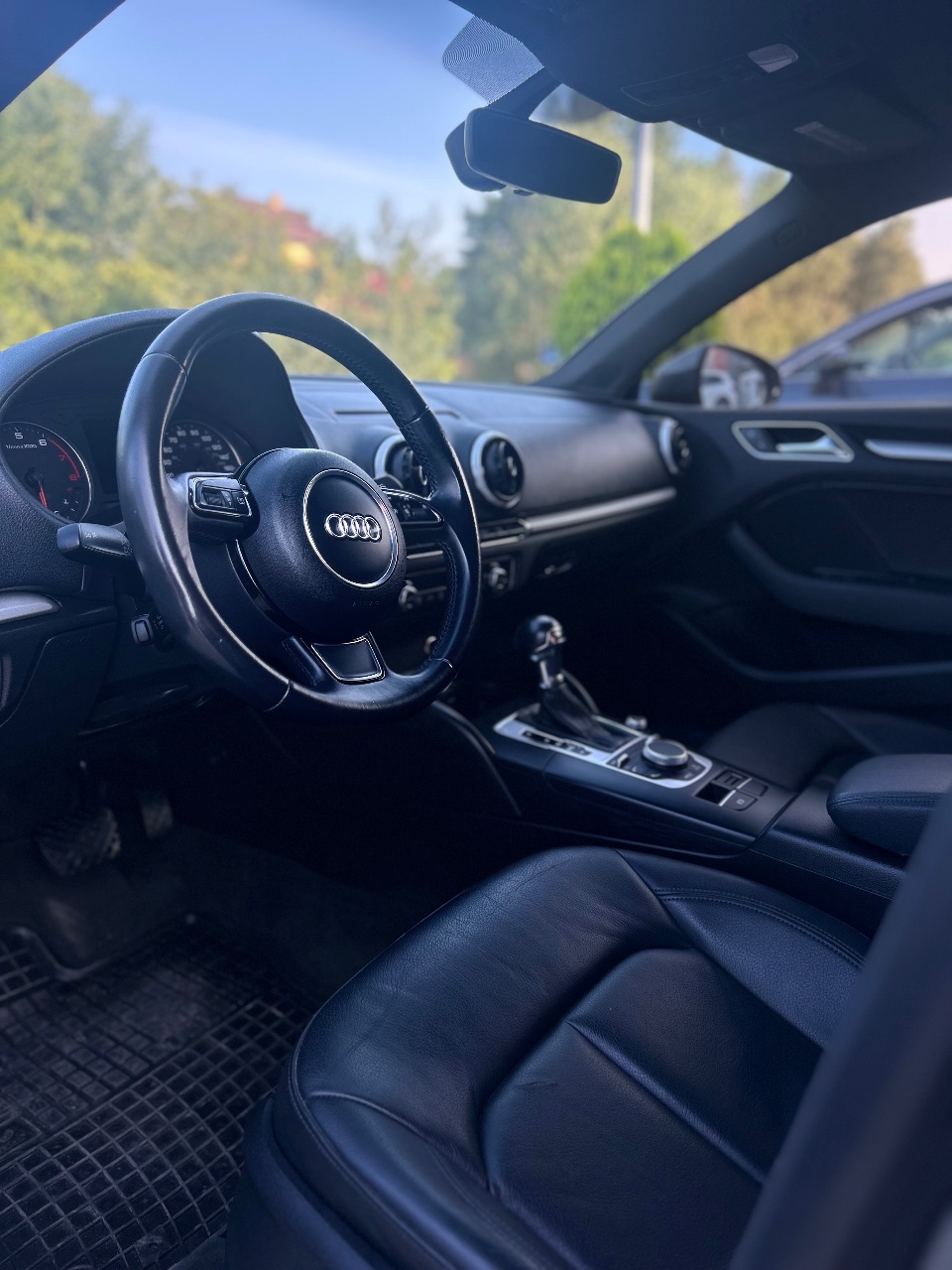 Audi A3 - фото 11