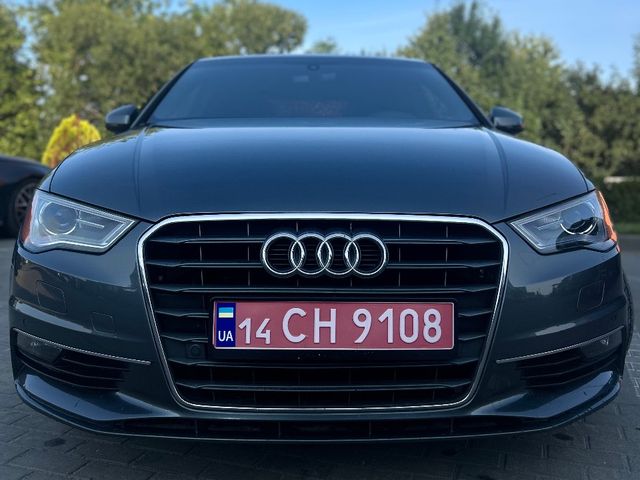 Audi A3 - фото 4