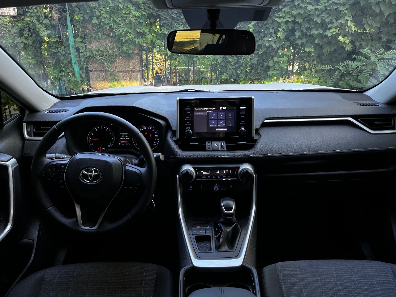 Toyota RAV4 - фото 22