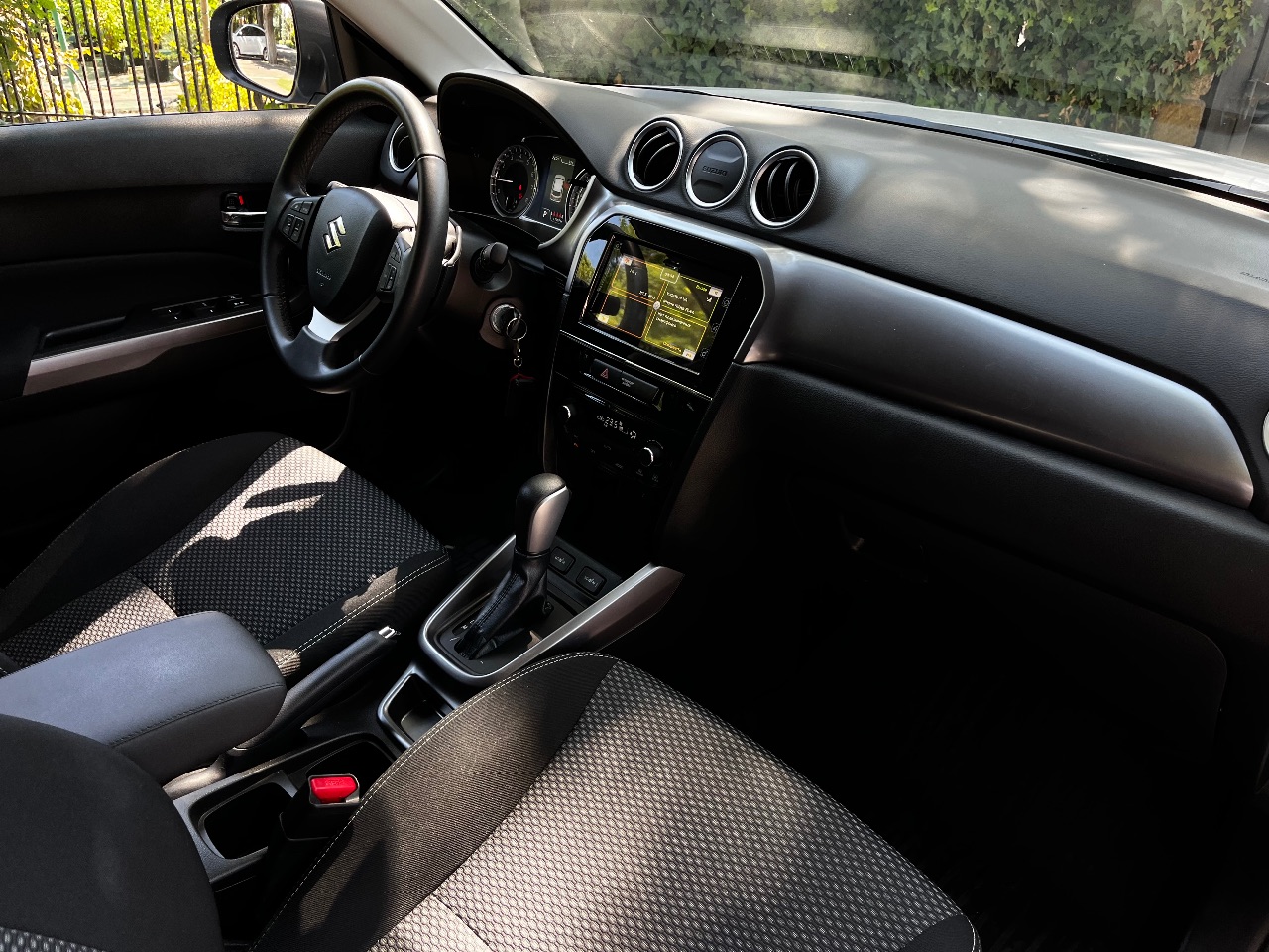 Suzuki Vitara - фото 29