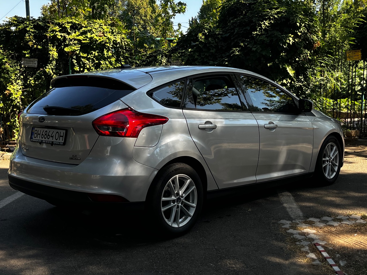 Ford Focus - фото 12