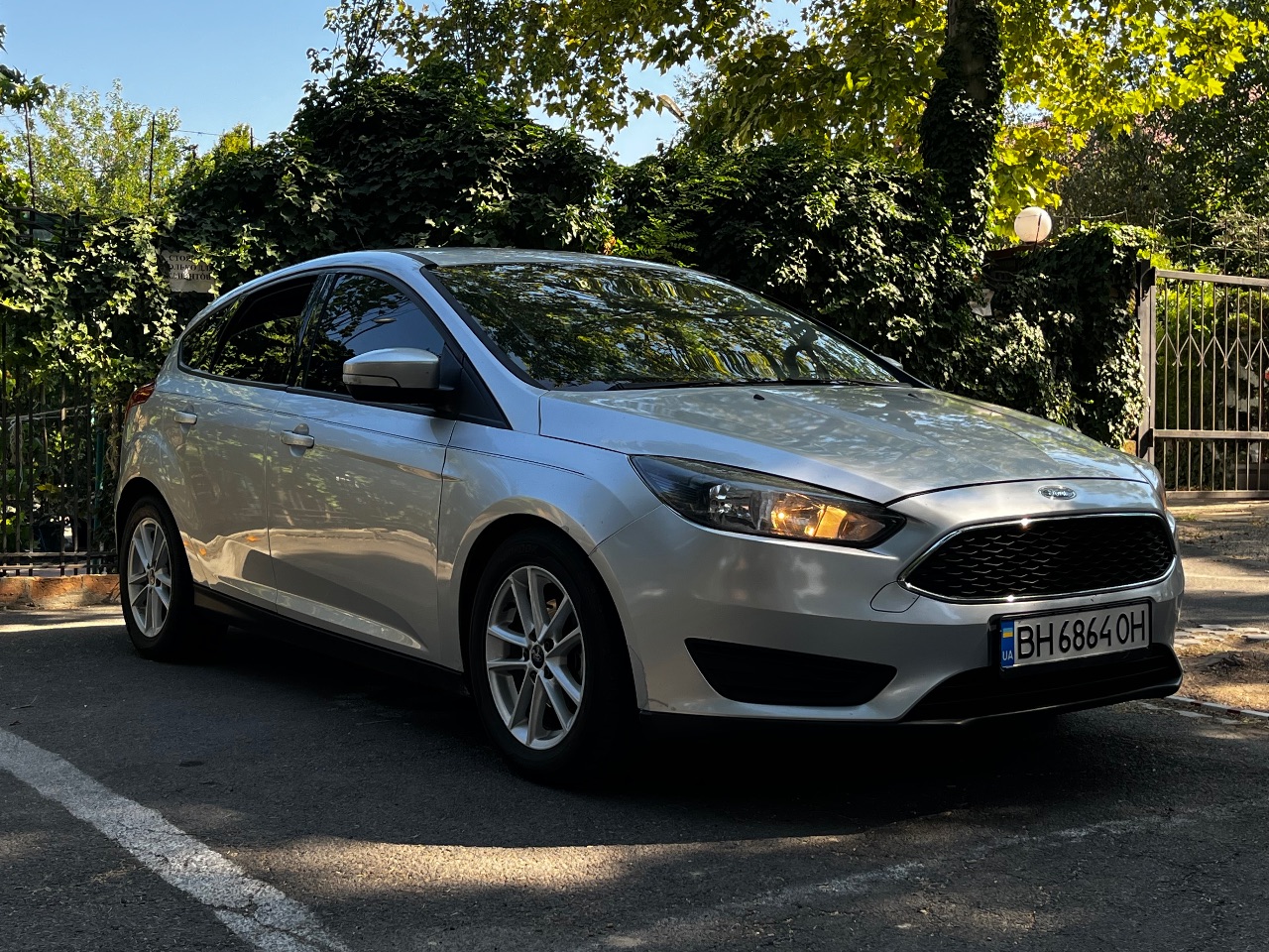 Ford Focus - фото 8