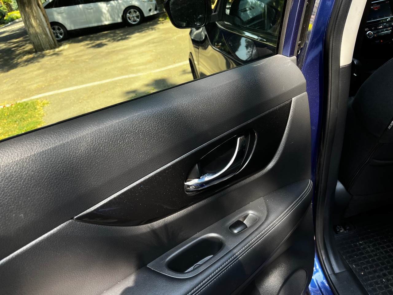 Nissan Rogue - фото 24