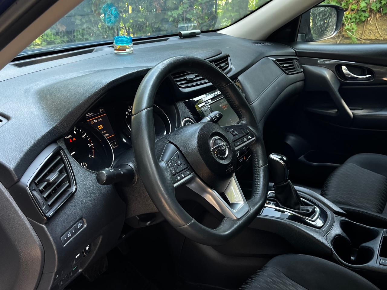 Nissan Rogue - фото 12