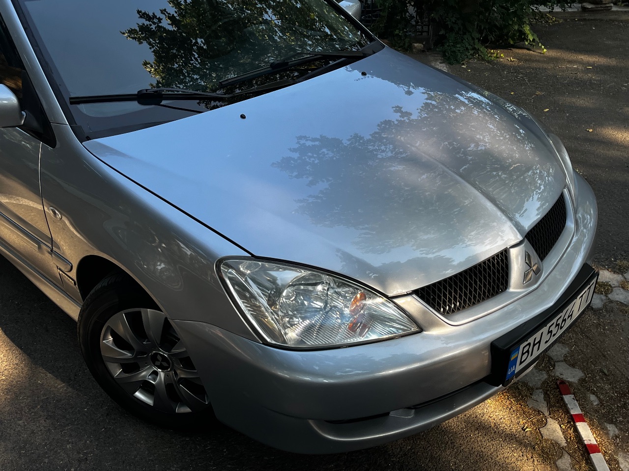 Mitsubishi Lancer - фото 2