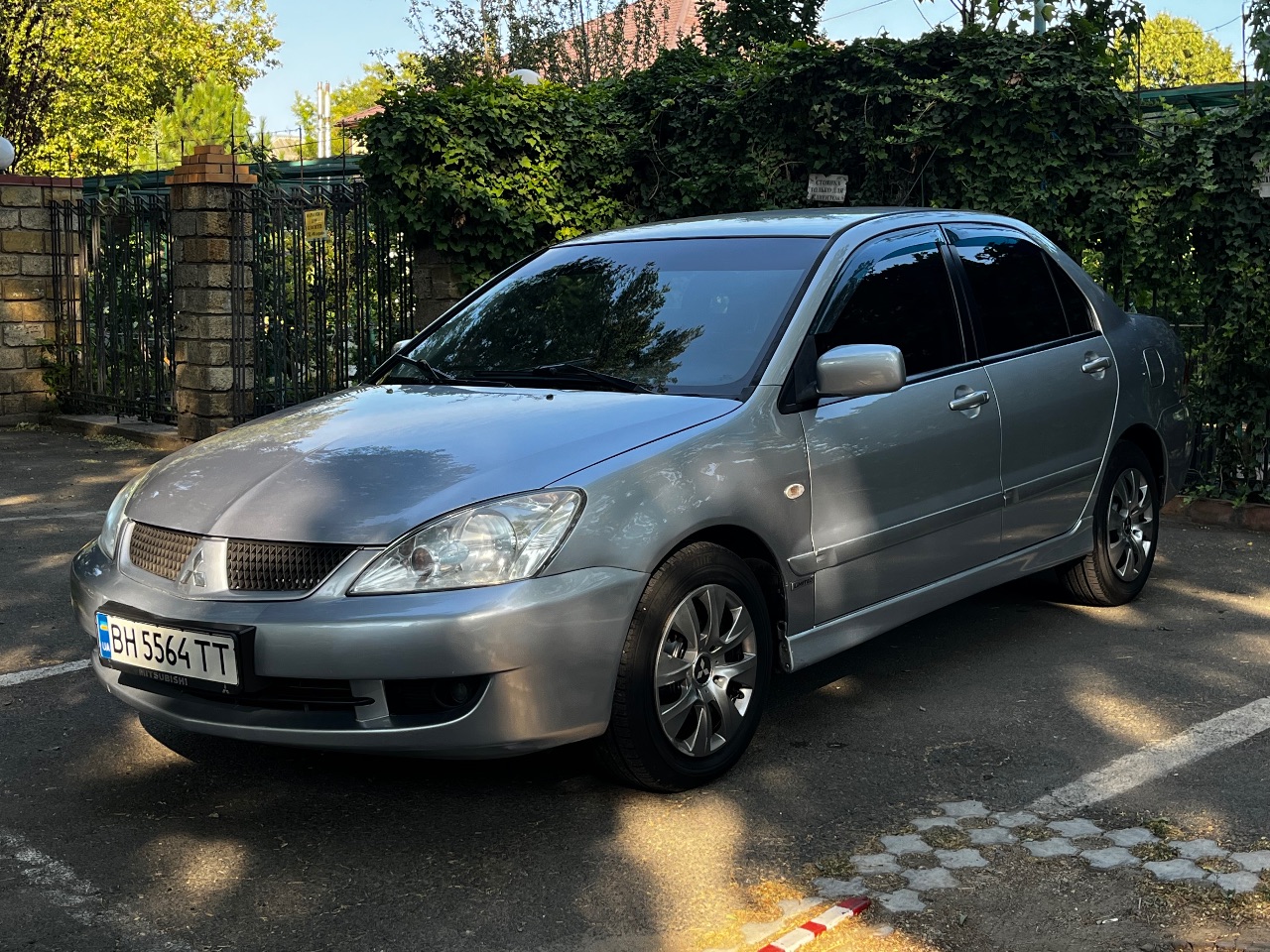 Mitsubishi Lancer - фото 6