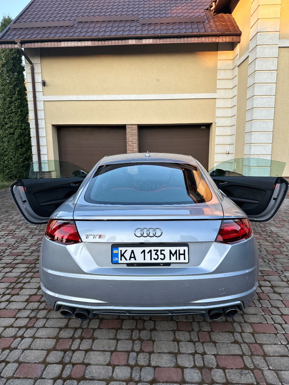 Audi TTS - фото 8