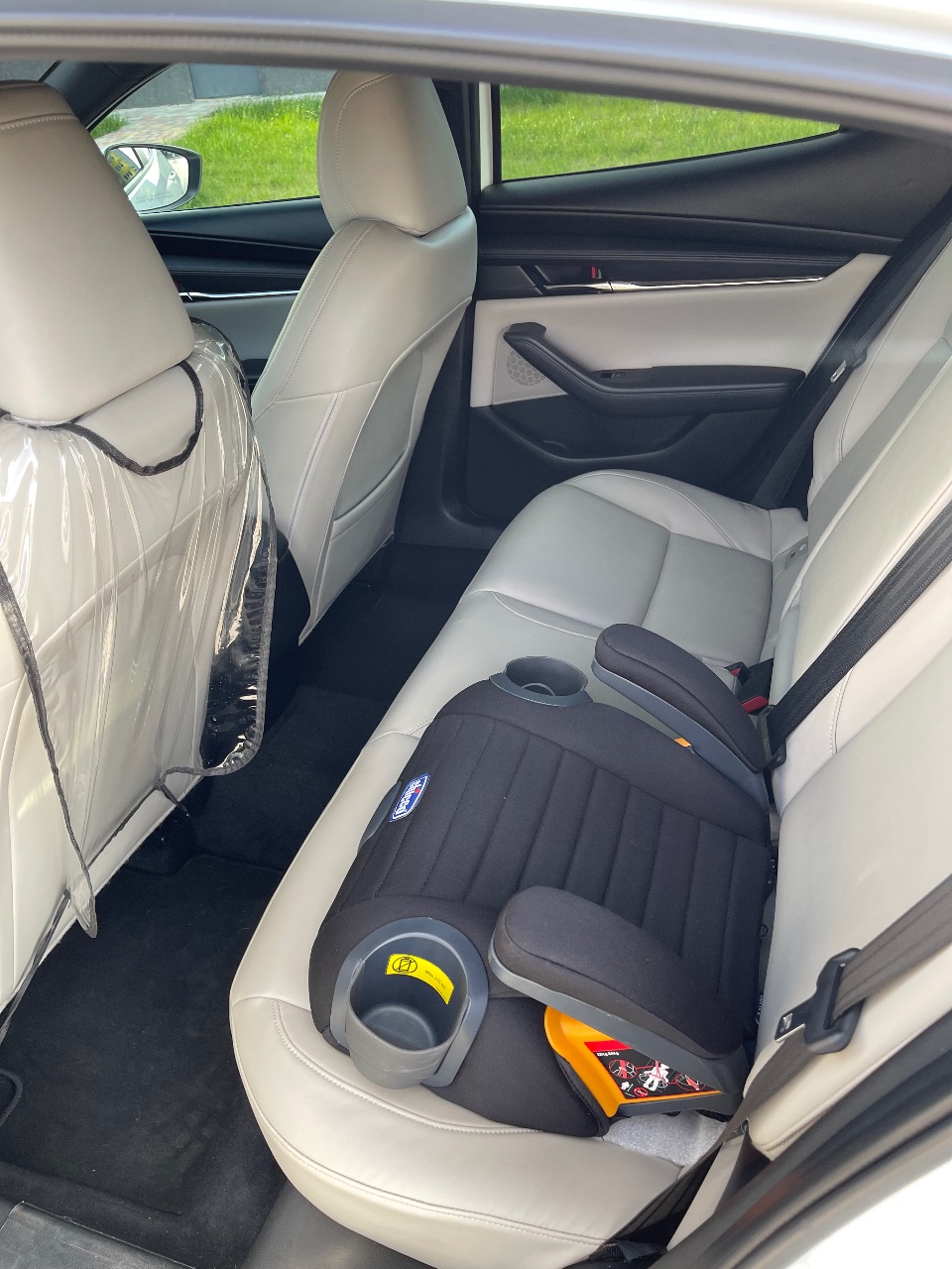 Mazda 3 - фото 17