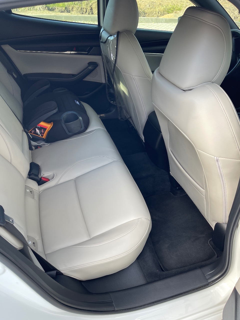 Mazda 3 - фото 19