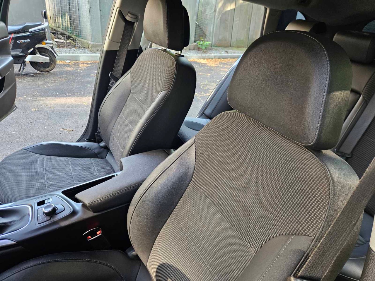 Opel Insignia - фото 31