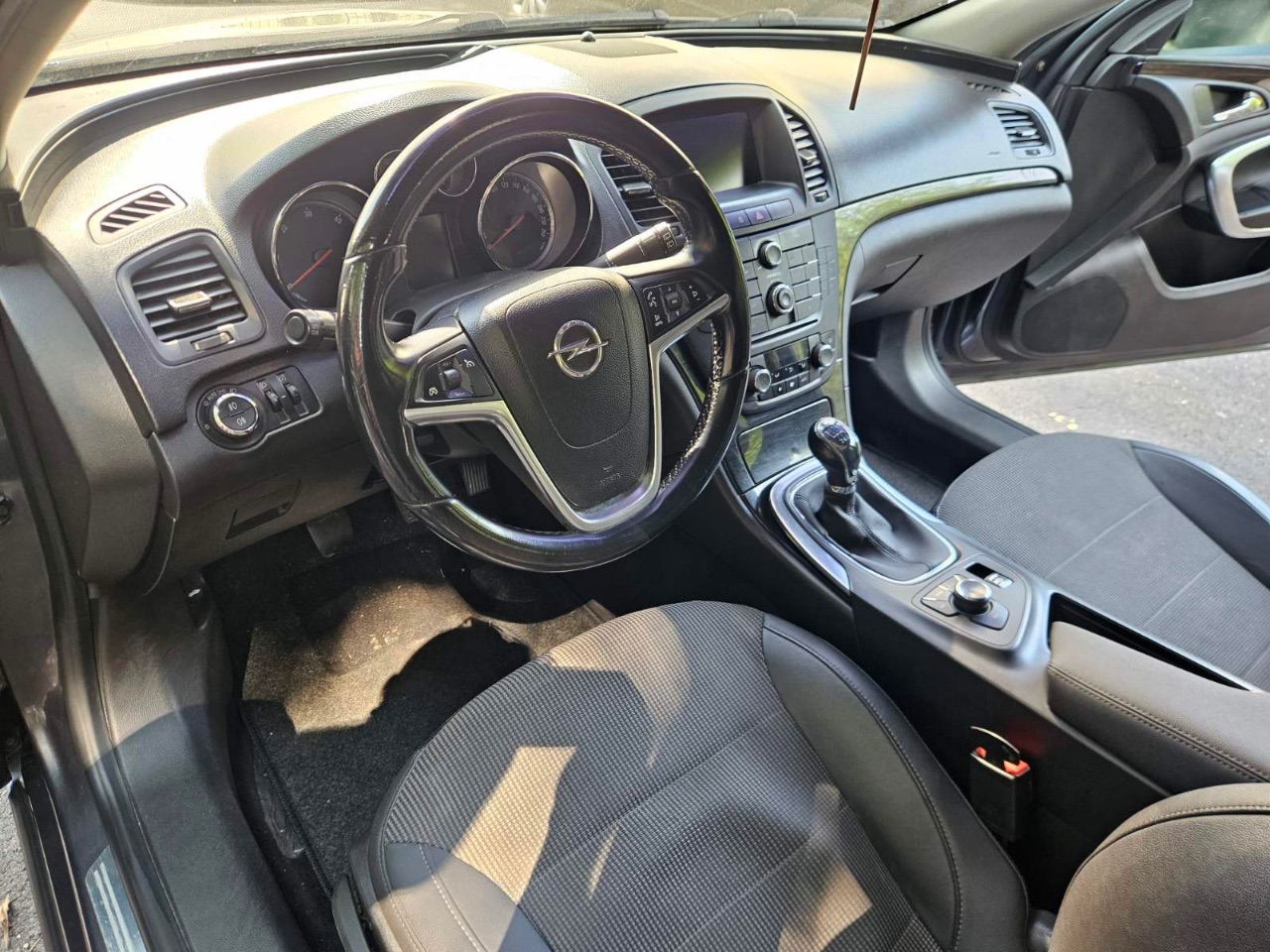 Opel Insignia - фото 28