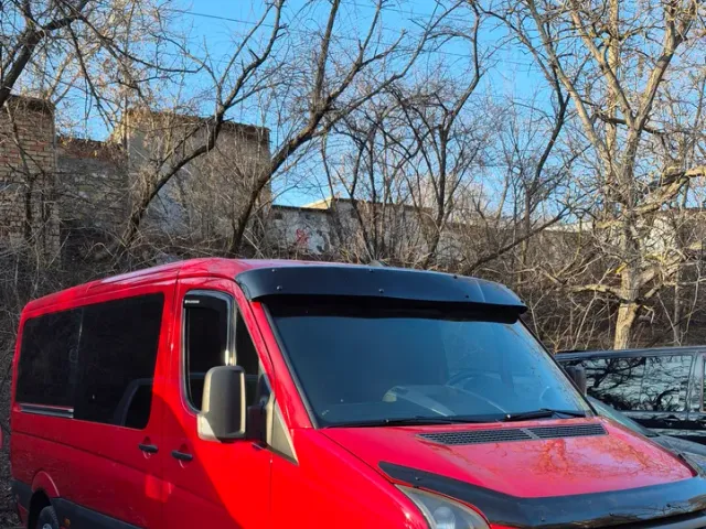 Volkswagen Crafter - фото 2