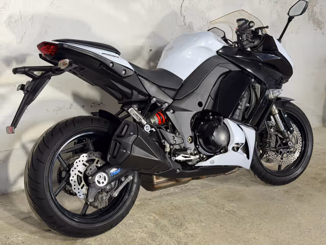 Kawasaki Ninja 1000 SX - зображення 2
