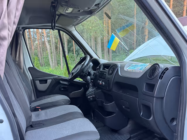 Renault Master - зображення 5