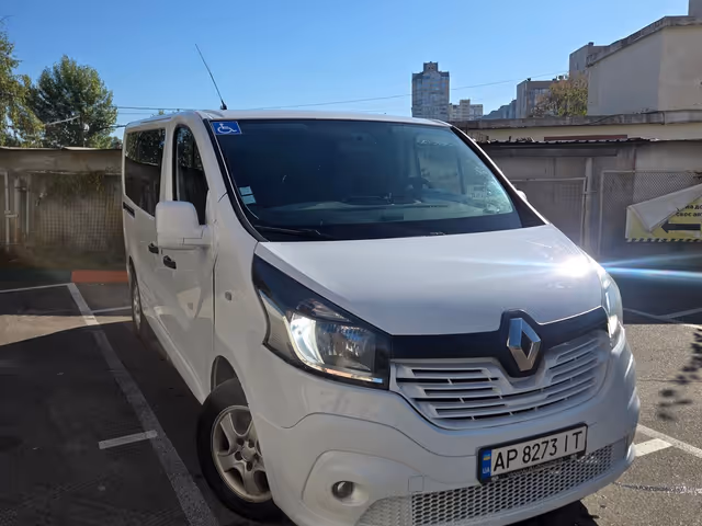 Renault Trafic 2016, Kyiv (city), $14 200 - image 2
