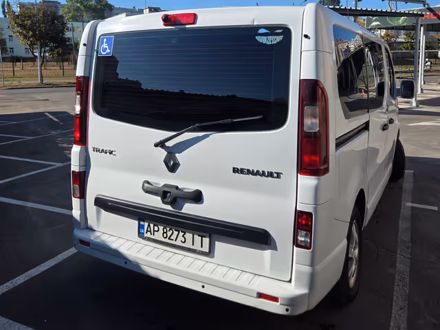 Renault Trafic 2016, Kyiv (city), $14 200 - image 4