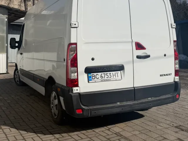 Renault Master - фото 4
