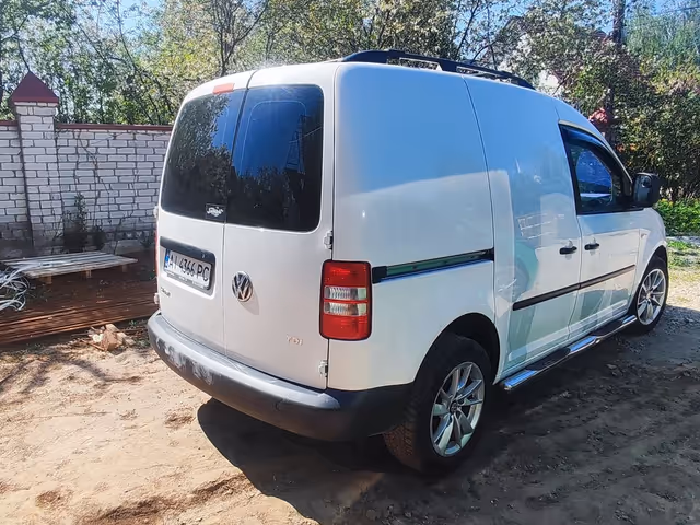 Volkswagen Caddy - фото 5