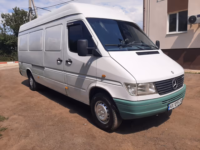 Mercedes-Benz Sprinter - фото 3