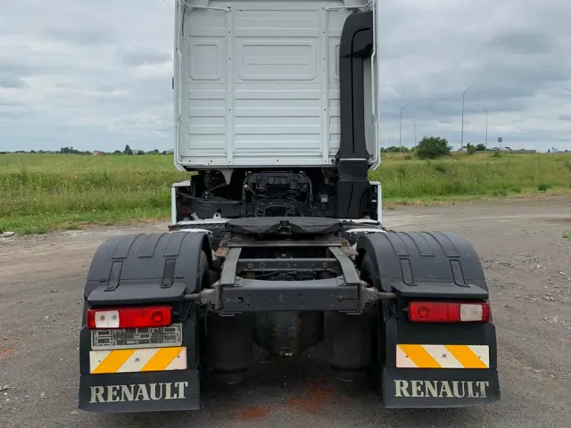 Renault Magnum - фото 2