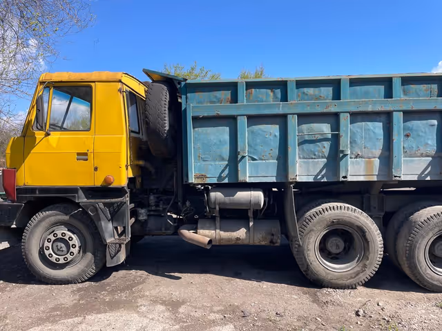 Tatra T 815 - фото 3