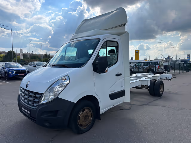 Renault Master - фото 3