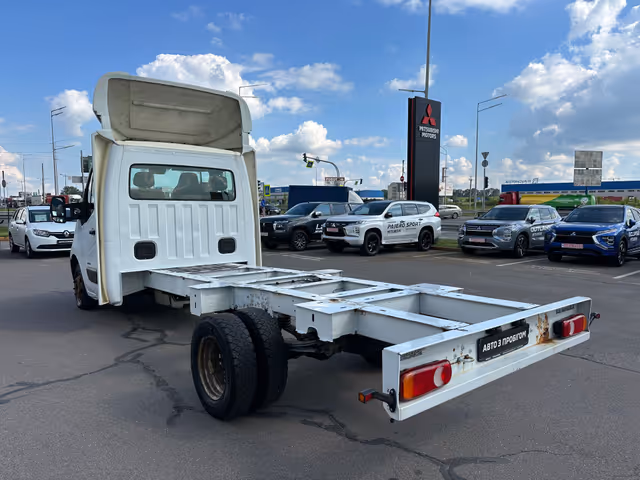 Renault Master - фото 5