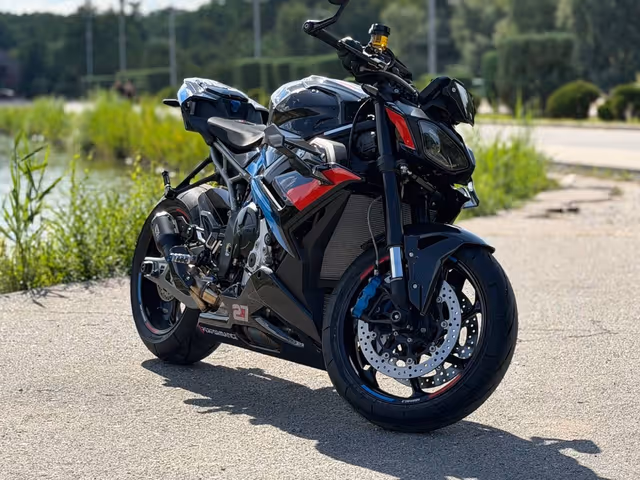 BMW M 1000 R - зображення 1