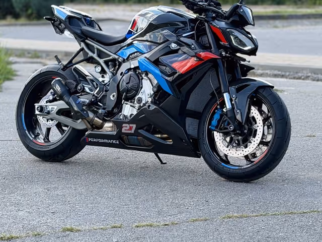 BMW M 1000 R - зображення 2