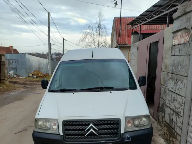 Citroen Jumpy - фото 2