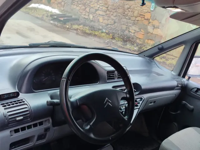 Citroen Jumpy - фото 3