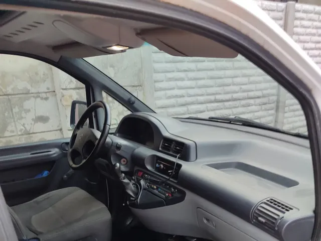 Citroen Jumpy - фото 5