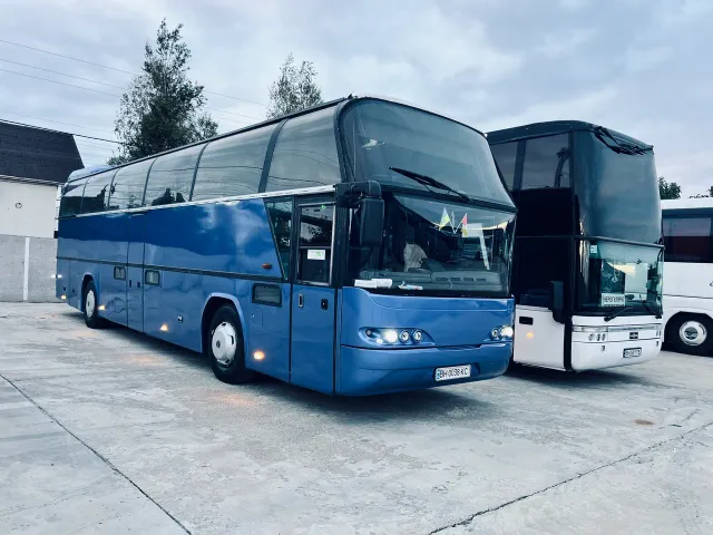 Neoplan Starliner - фото 1
